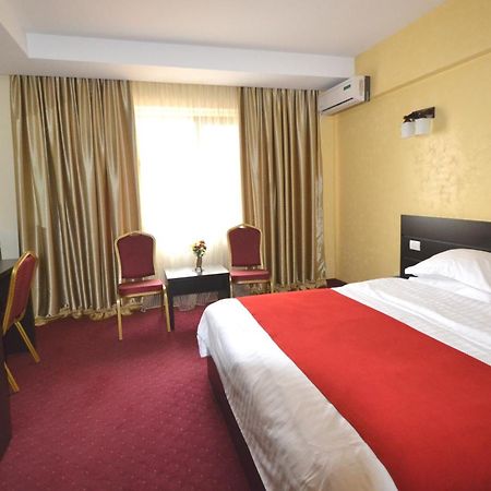 Hotel Ancor บูคาเรสต์ ภายนอก รูปภาพ