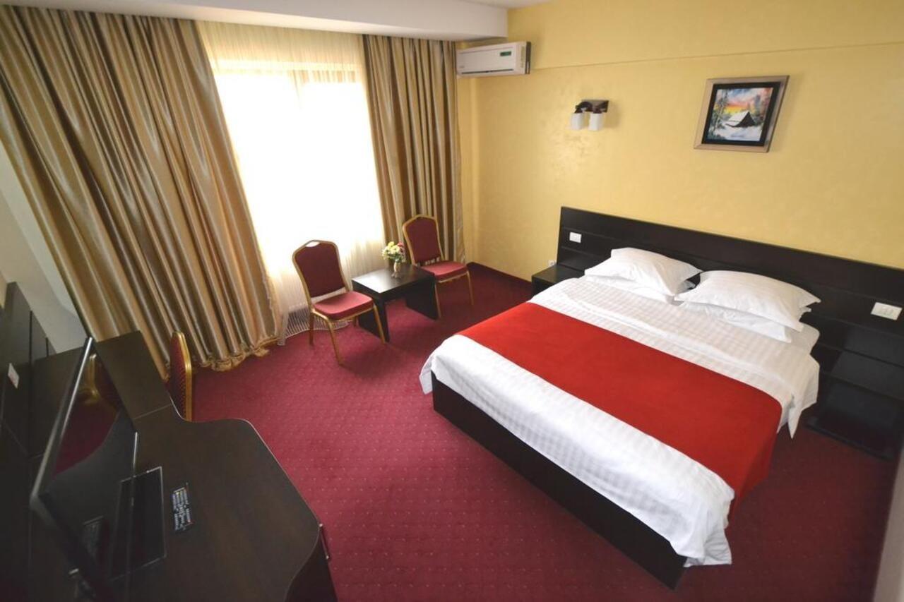 Hotel Ancor บูคาเรสต์ ภายนอก รูปภาพ