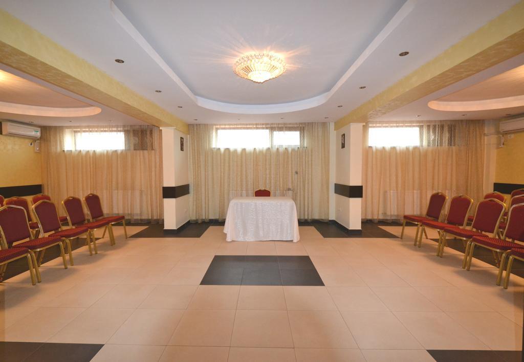Hotel Ancor บูคาเรสต์ ภายนอก รูปภาพ