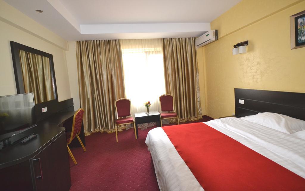 Hotel Ancor บูคาเรสต์ ภายนอก รูปภาพ
