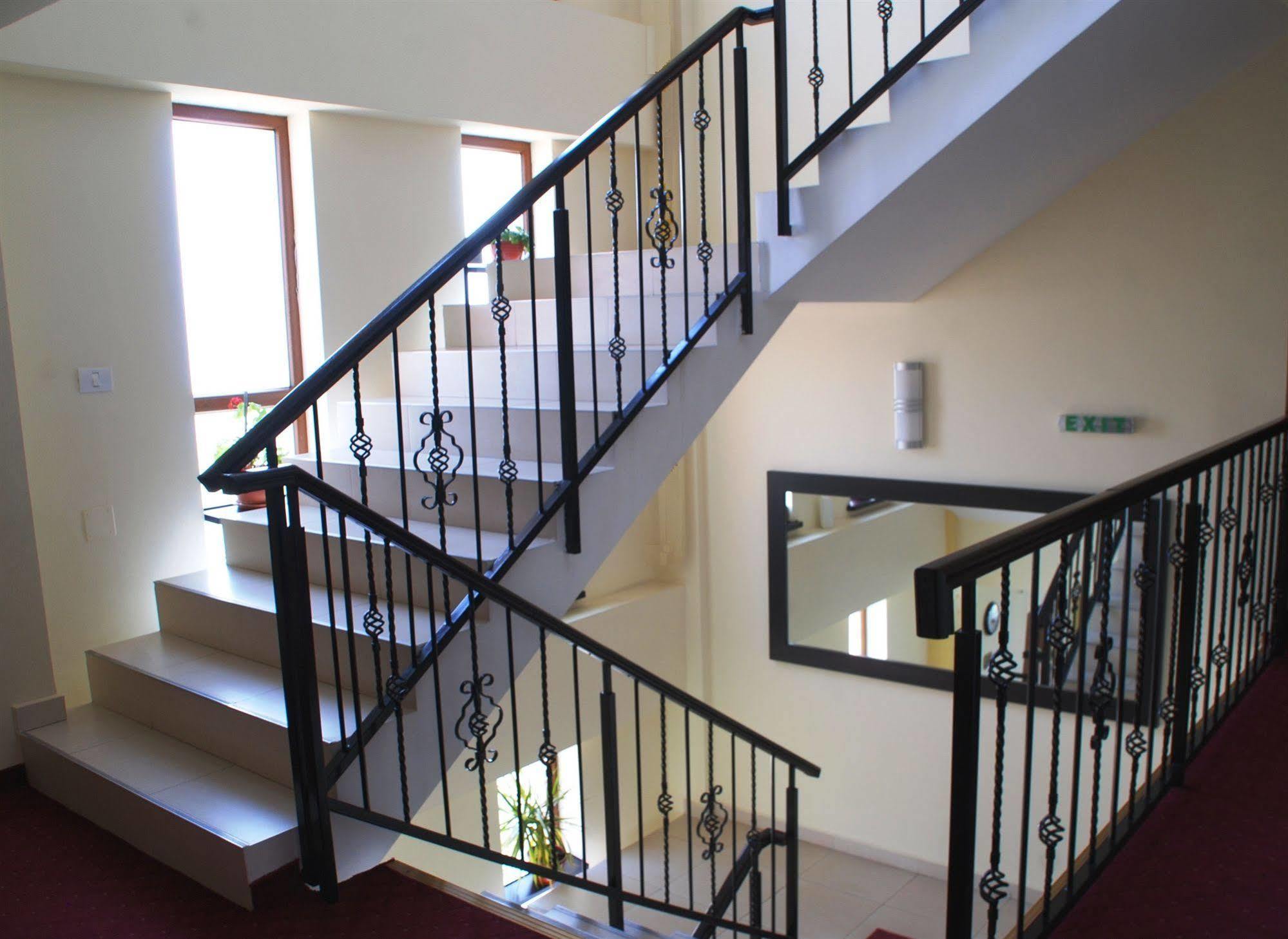 Hotel Ancor บูคาเรสต์ ภายนอก รูปภาพ